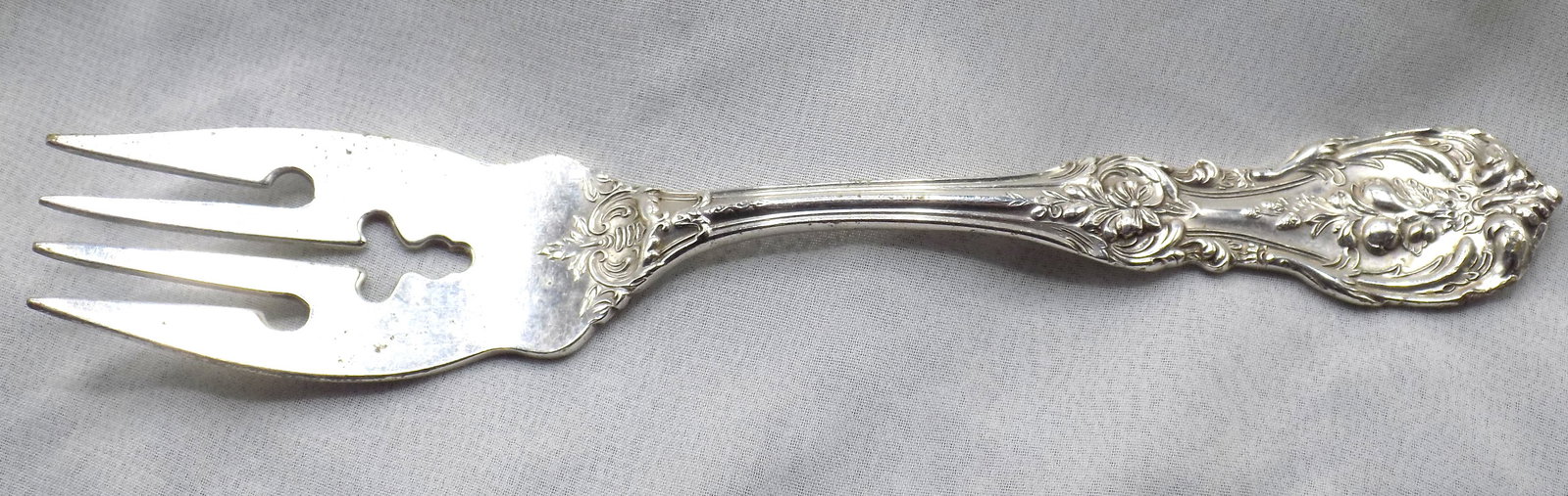 Sterling silver Reed & Barton Francis 1st salad fork. (1 of 6)