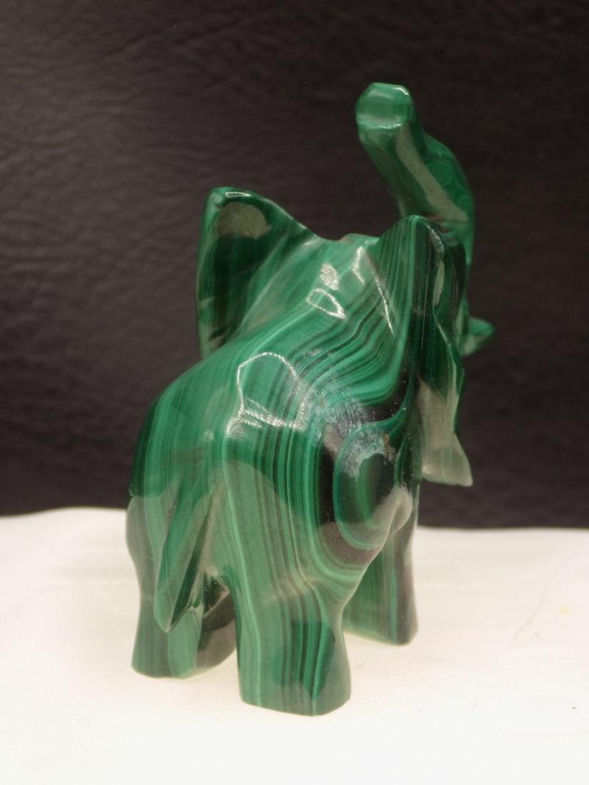 Hand carved natural malachite elephant - 3