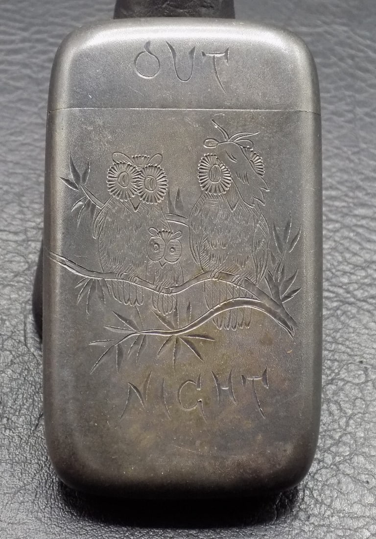 Antique match safe with engraved owls - 2