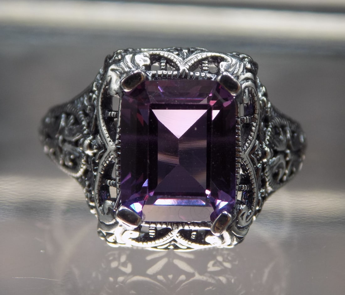 Beautiful 5 ct alexandrite sterling silver ring. - 2