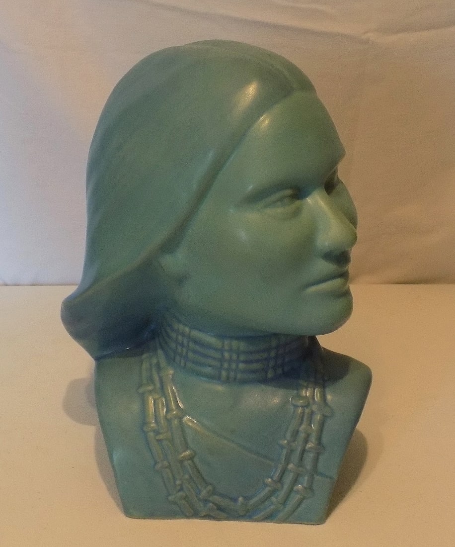 Van Briggle 1981 Limited Edition art pottery of Sacajawa Shoshoni 904 (1 of 6)