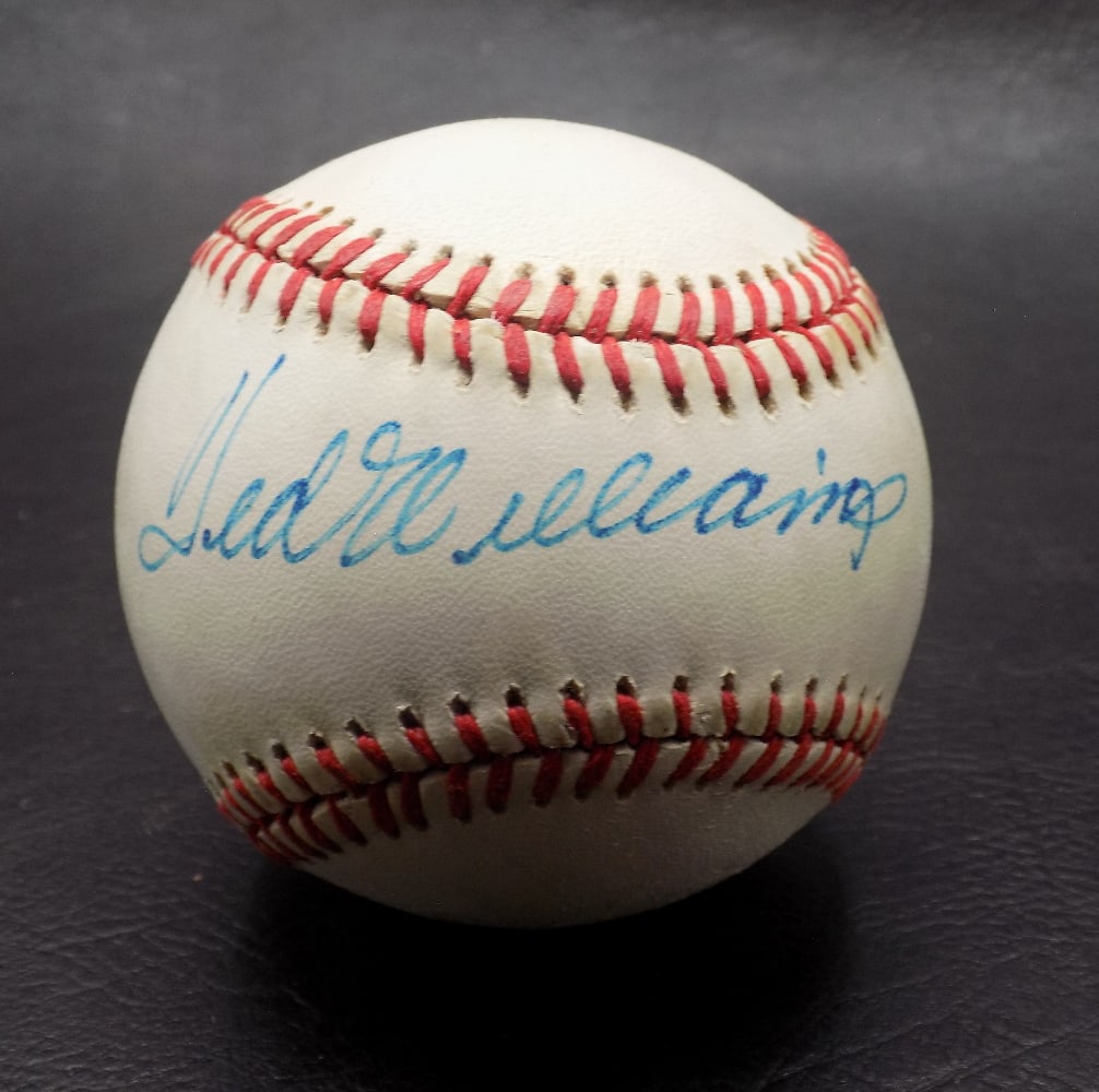 Authentic Ted Williams autographed baseball: Authentic Ted Williams autographed baseball. Signed as shown in photo. Official Rawling baseball. In very good original as found condition. Great quality and detail. pound ounces. For in house shippin