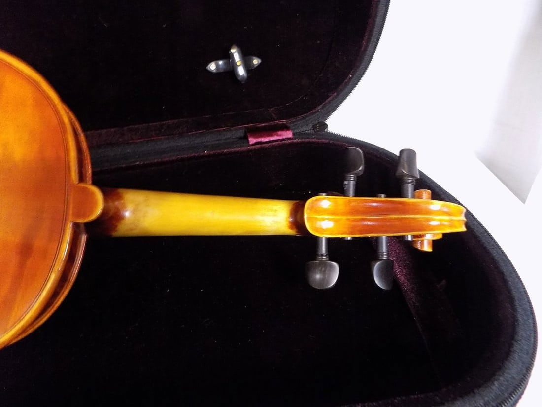 Nice vintage violin tiger maple back with case and bow - 6