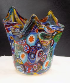 Beautiful vintage Murano Frantelli Toso  millefiori art glass handkerchief vase
