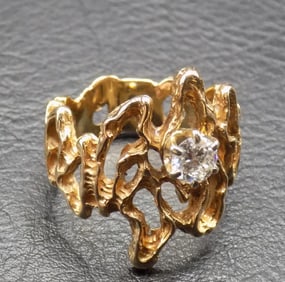 Beautiful ½ ct. diamond and 14 k gold ring. E-VVs diamond