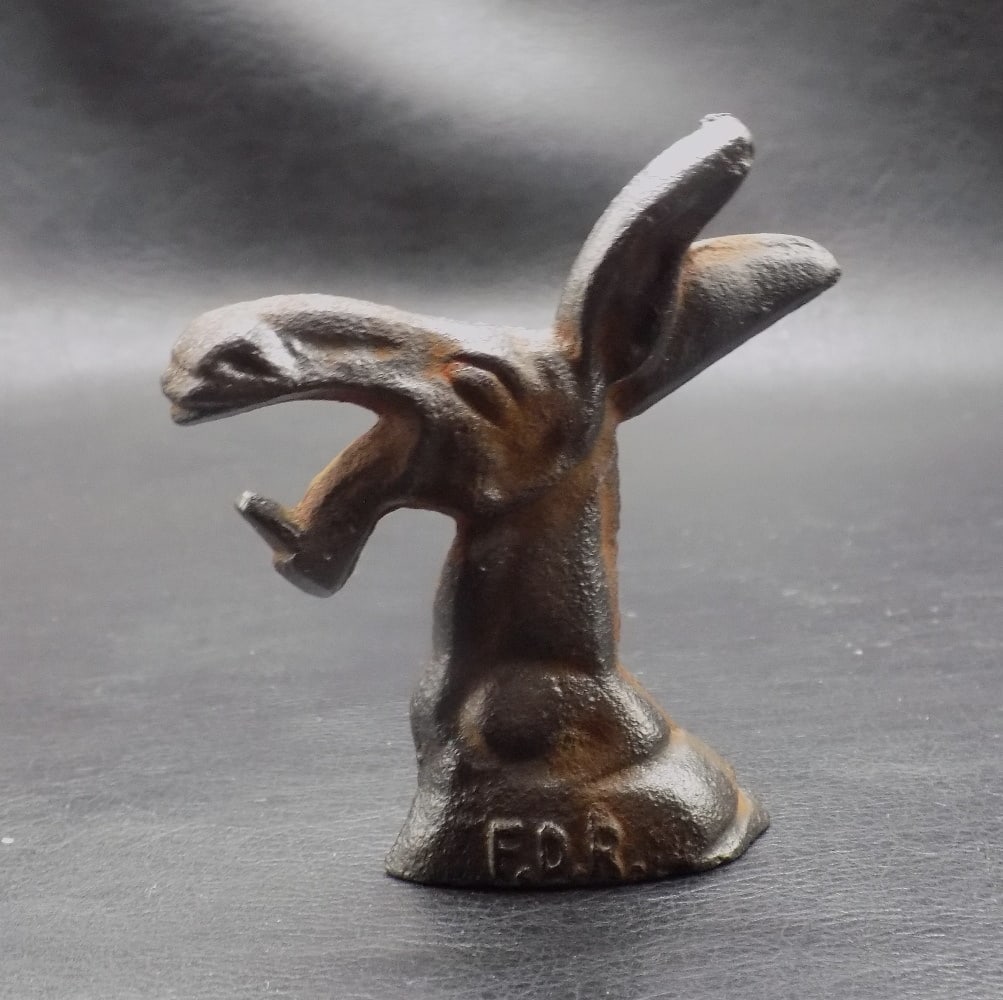 Vintage figural FDR political cast iron donkey bottle opener (1 of 3)