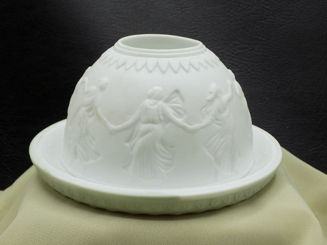 Splendid vintage lithophane figural candle ferry lamp (1 of 9)