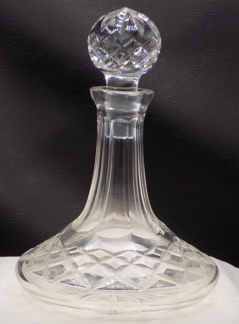 Vintage Waterford crystal Alana ship’s decanter (1 of 7)