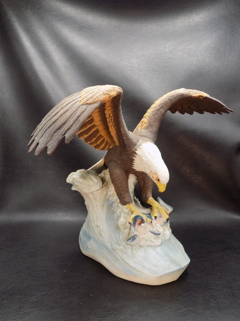 Limited Edition 1980 Bald Eagle Porcelain Decanter. (1 of 9)