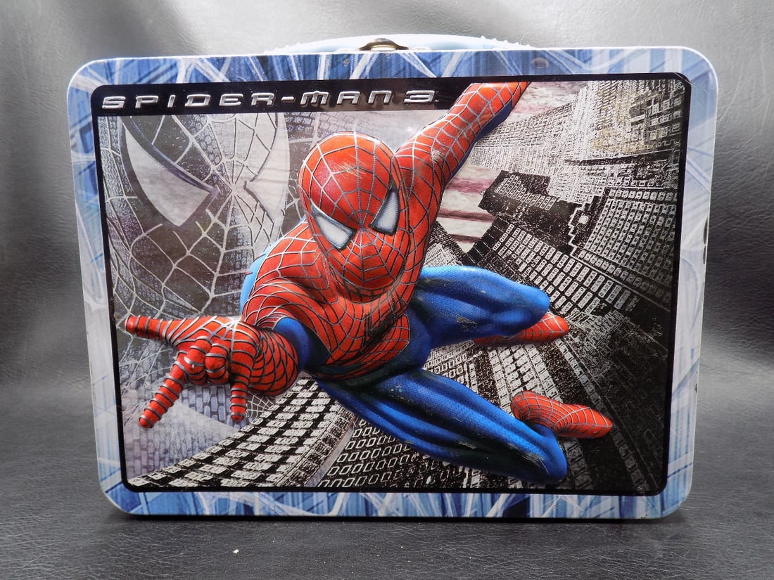 Vintage Spider Man Lunchbox. (1 of 6)