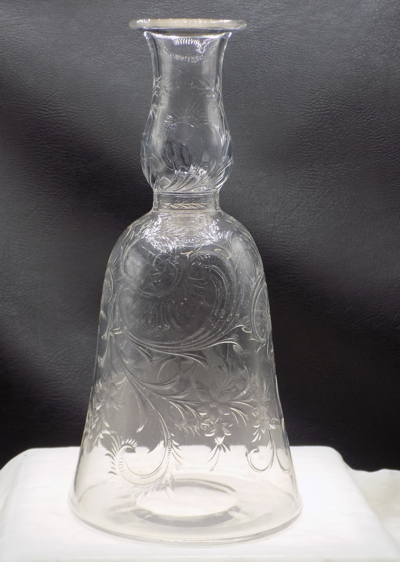 Beautiful vintage etched decorated decanter: Beautiful vintage etched decorated decanter. In very good original as found condition. Missing stopper. Great quality and detail. 10 tall x 4 ¾ wide at base. 1 pound 8 ounces. For in house shippi