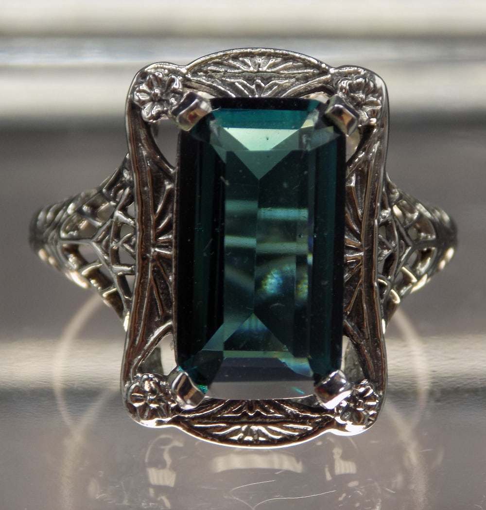 Beautiful 10 ct tourmaline sterling silver ring (1 of 4)