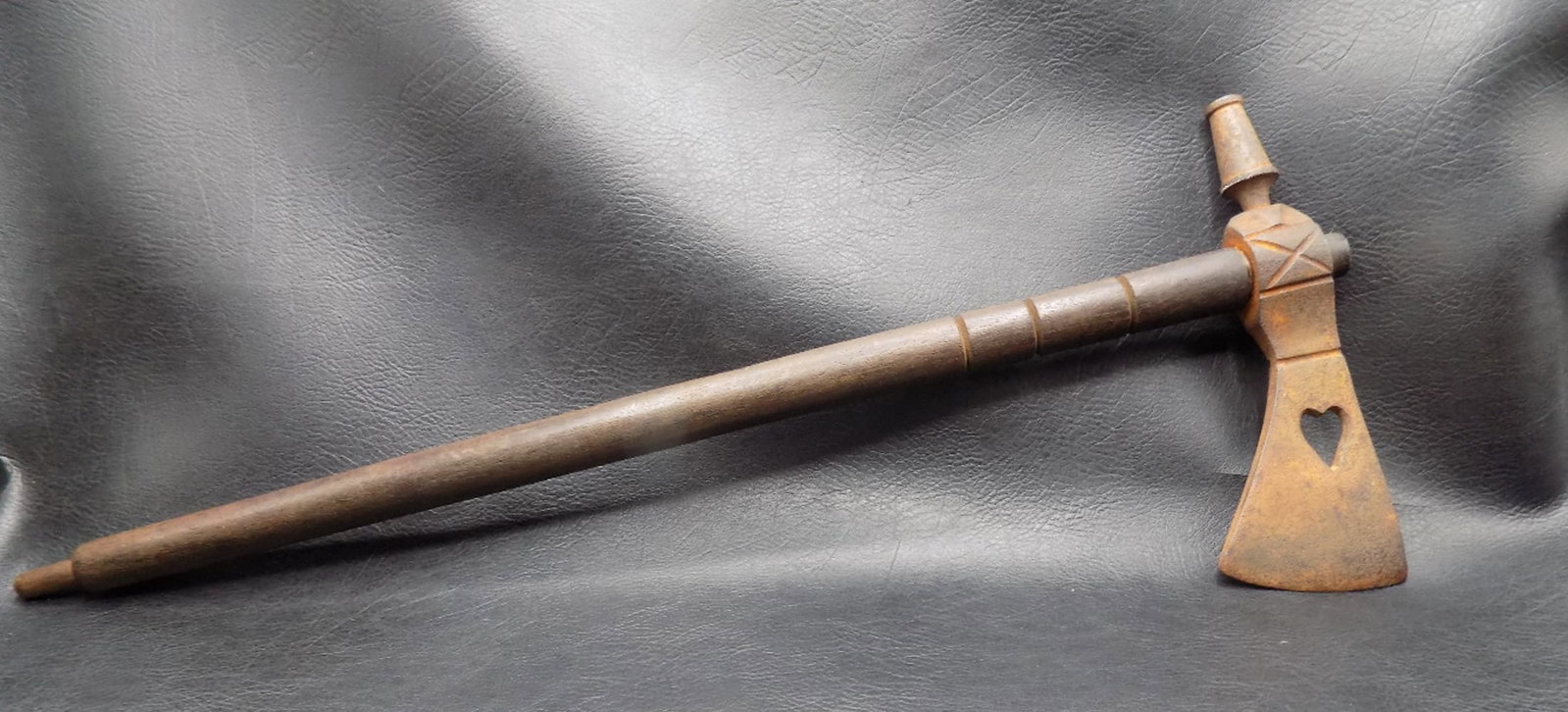Vintage Native American Indian trade ax peace pipe: Vintage Native American Indian trade ax peace pipe. Rusting on metal as shown in photos. Wood handle. Great quality and detail. 17 ¾ inches long. 13.3 ounces. For in house shipping, please call M