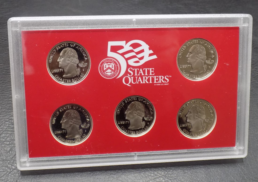 2002 S United States silver proof set. With COA - 3