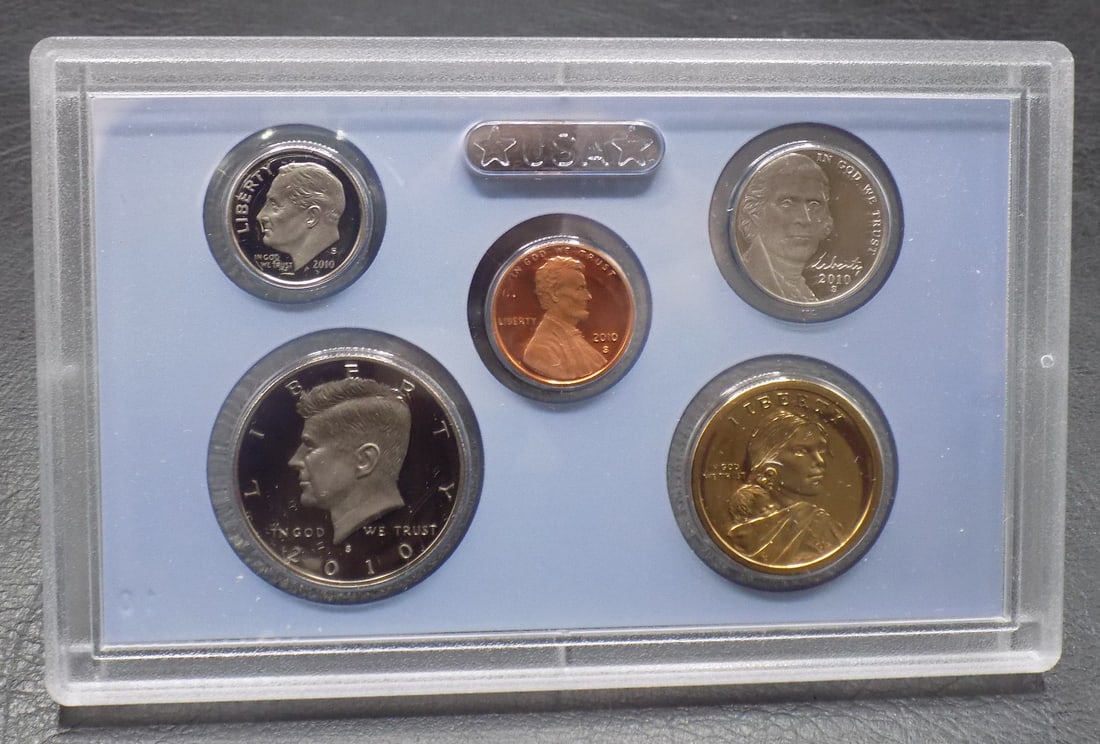 2010 S United States silver proof set. With COA - 4