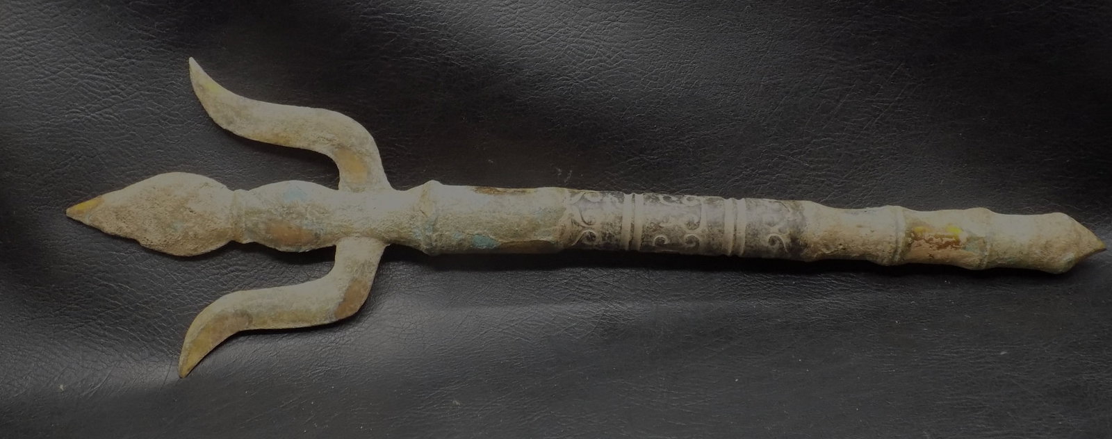 Ancient bronze trident or trishul weapon - 5