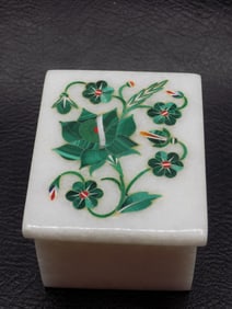 Vintage Pietra dura marble jewelry box.  Malachite inlay