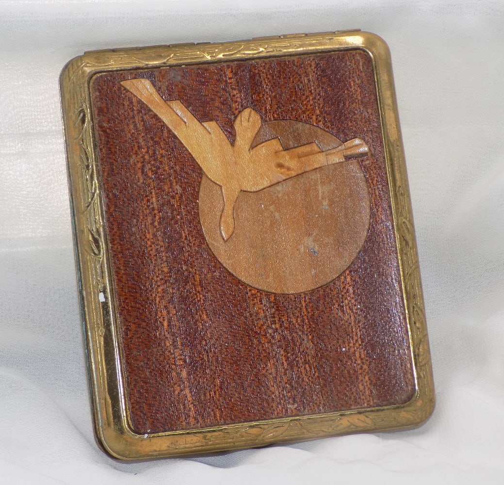 Art Deco inlaid wood and brass business card holder: Art Deco inlaid wood and brass business card holder. In very good original condition and patina. Two small pieces of inlay in wing missing as shown in photo. Great quality and detail. 3 7/8 x 3 ½