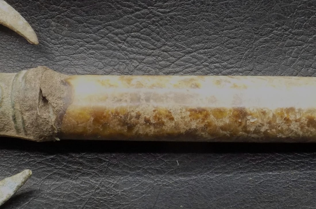 Ancient Chinese bronze and stone weapon - 9