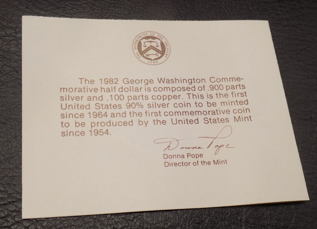 Proof 1982 silver commemorative half dollar in original box - 4