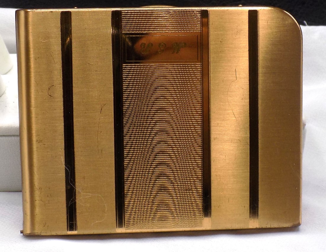Art Deco metal business card holder: Art Deco metal business card holder. Vibrant colors. Marked on inside as shown in photo. Has monogram as shown in photo. In very good original condition and patina. Great quality and detail. 3 7/8 wid