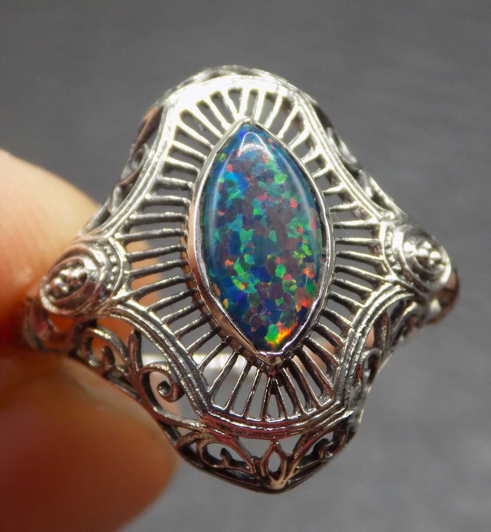 Beautiful 2 ct red fire opal sterling silver ring - 5