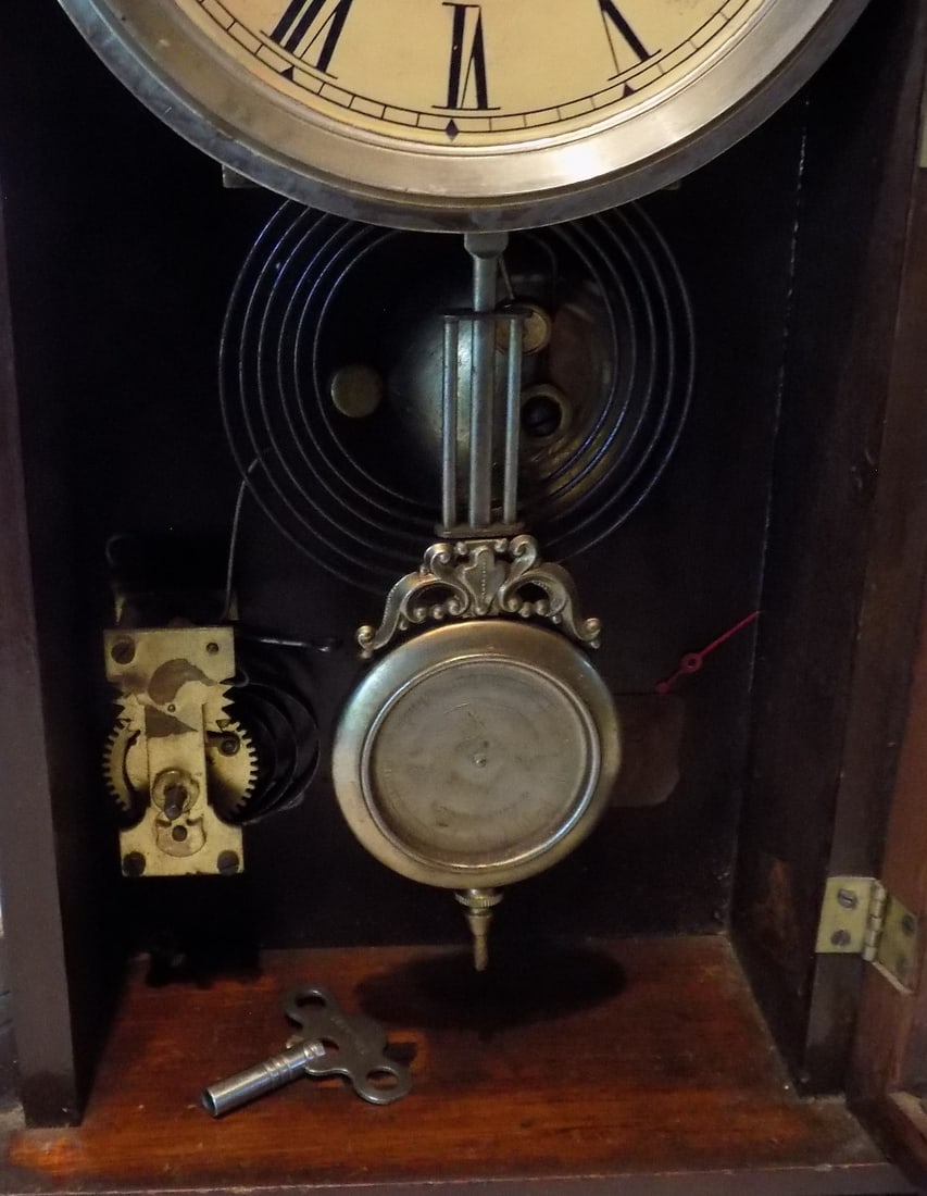 Antique kitchen clock. - 4