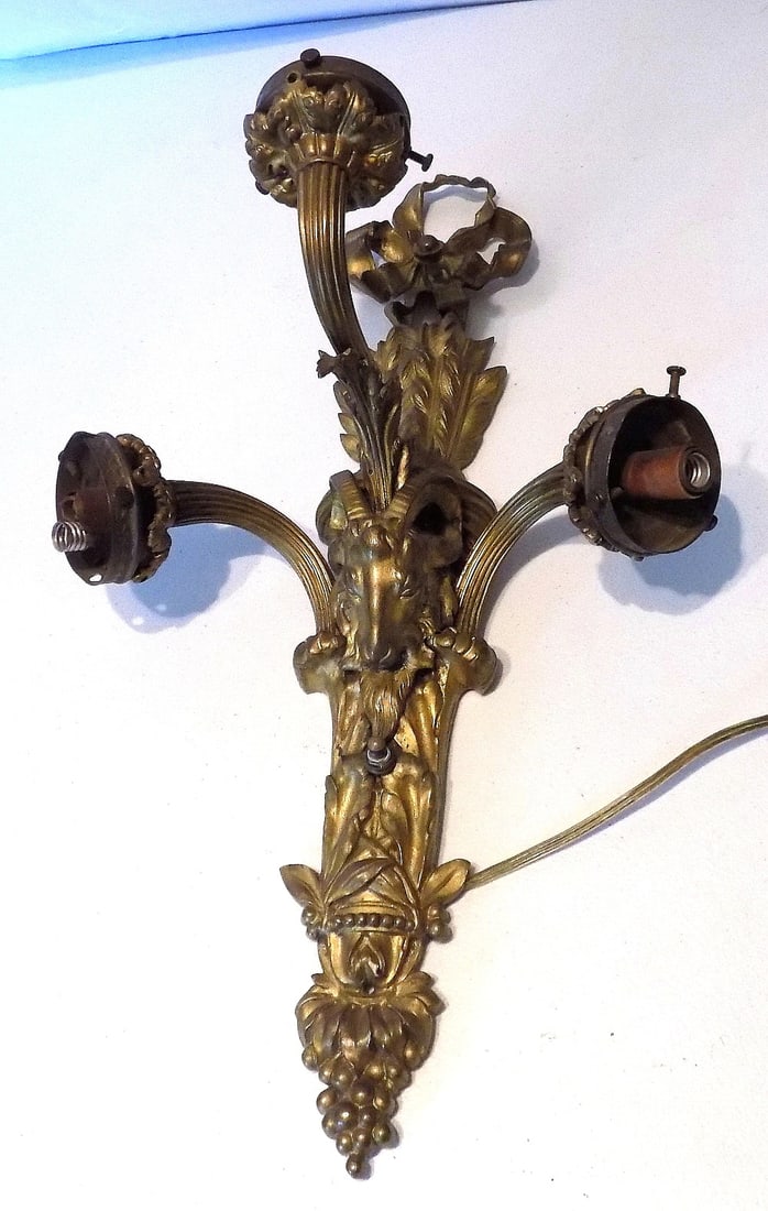 Antique Ornate 3 arm bronze wall sconce (1 of 6)