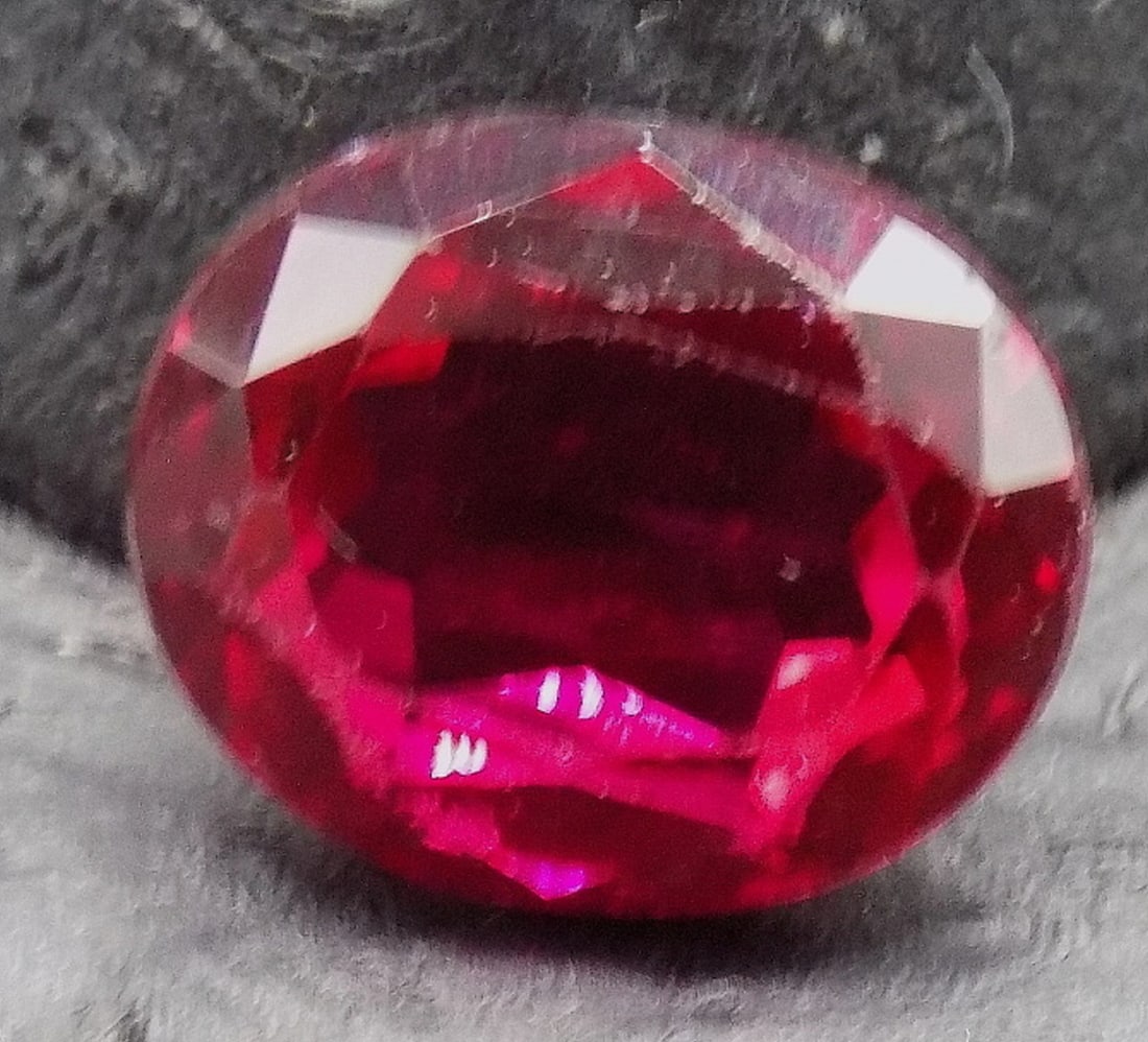 3 ct natural garnet (1 of 3)