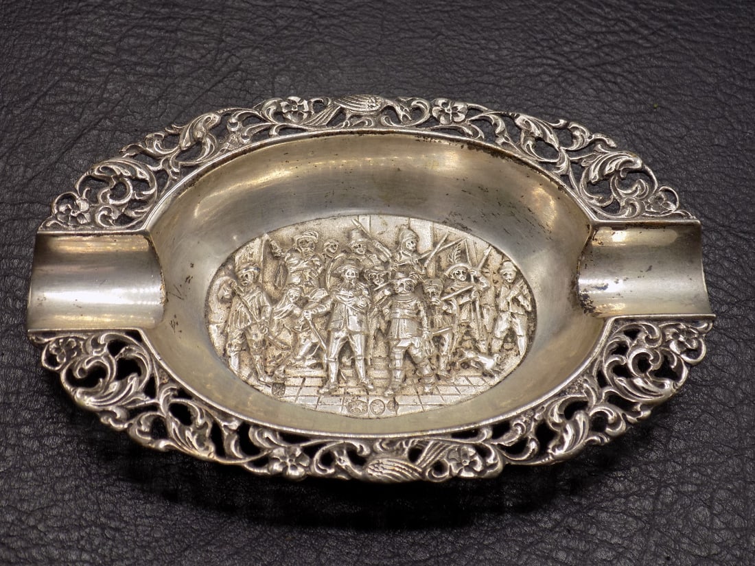 Fancy antique Dutch Repousse sterling tray (1 of 4)
