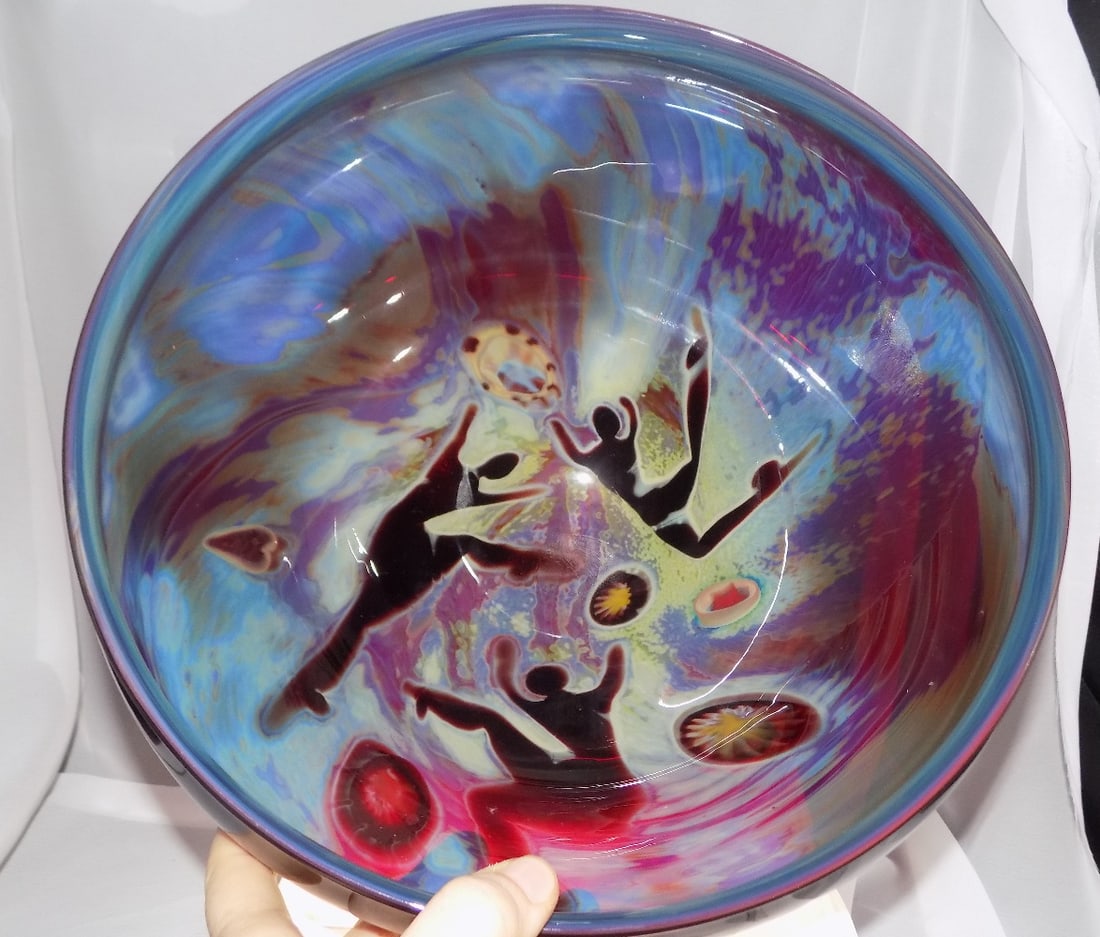 Fabulous vintage art glass bowl with dancers signed Elodie Holmes (1 of 7)