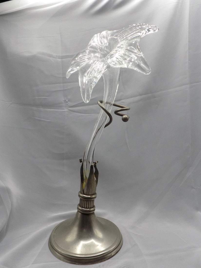 Vintage Art Nouveau art glass amaryllis bud vase (1 of 4)