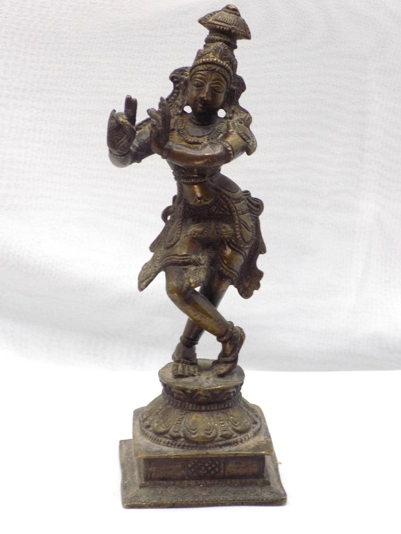 Antique Oriental bronze statue of dancing deity (1 of 6)