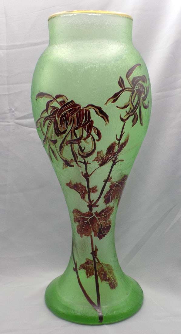 Lovely large LeGras cameo art glass vase with Chrysanthemes marked on side (1 of 7)