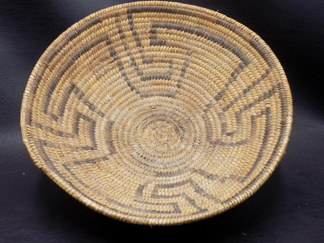 Antique Pima coiled basket with geometric fret pattern (1 of 4)