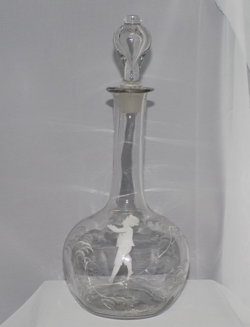 Vintage hand decorated liquor bottle: Vintage hand decorated liquor bottle. Beautiful colors. In very good original as found condition. Great quality and detail. 11 1/8 inches tall. 16 ounces. For in house shipping, please call Mike at Th