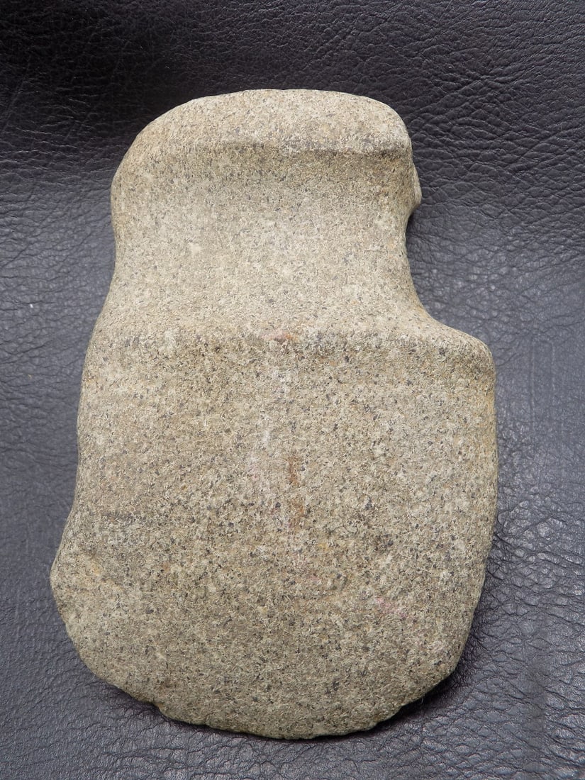 Antique Native American Indian ax head (1 of 5)
