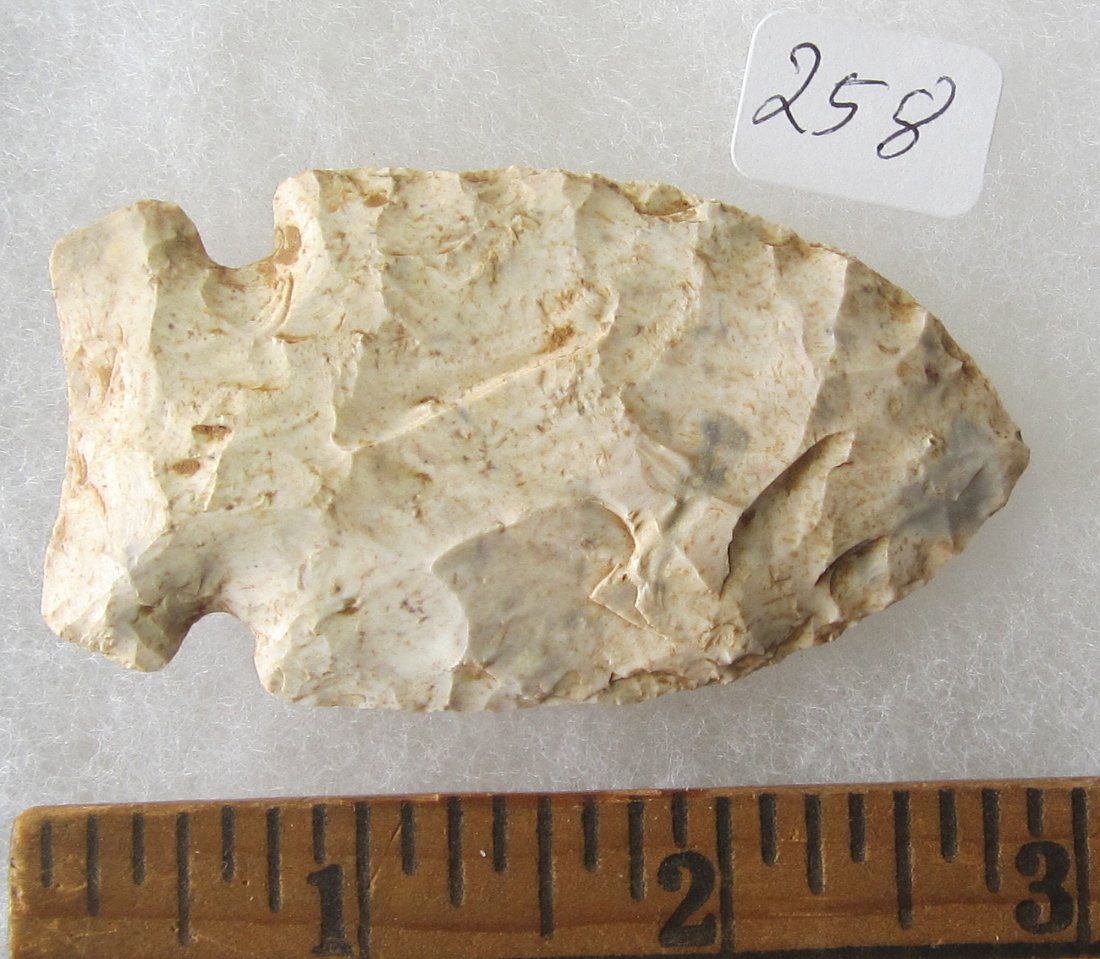 Great Stone 2 7/8 inch Arrow Head or Spear Head. In: Great Stone 27/8 inch Arrow Head or Spear Head. . In good condition as shown in photos. They are all sold with no provenance as I do not know what to call them, you will be the expert