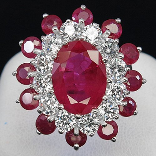8 ct. HOT PINK RUBY SAPPHIRE 925 STERLING SILVER RING.: 8 ct. HOT PINK RUBY SAPPHIRE 925 STERLING SILVER RING. Sz. 9.5