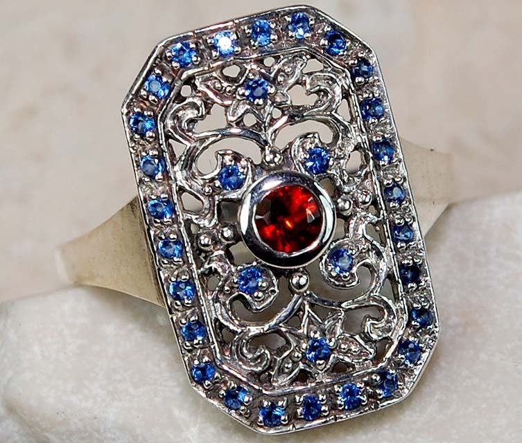 Fire Garnet & blue sapphire 925 Solid Sterling Silver: Fire Garnet & blue sapphire 925 Solid Sterling Silver Art Deco Crown Ring Sz 7