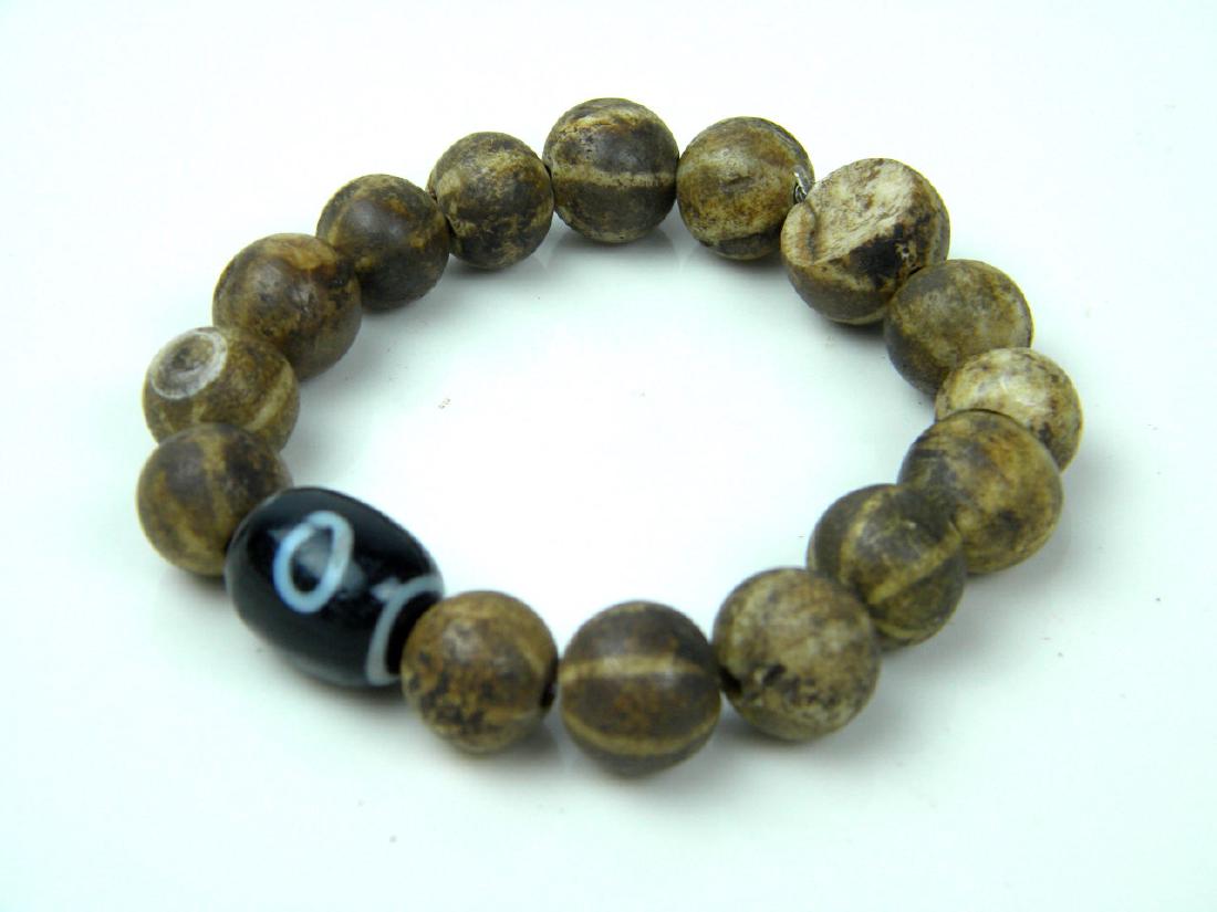 ANTIQUE CLAY WOOD BEAD and Tibet Dzi Bead BRACELET (1 of 3)