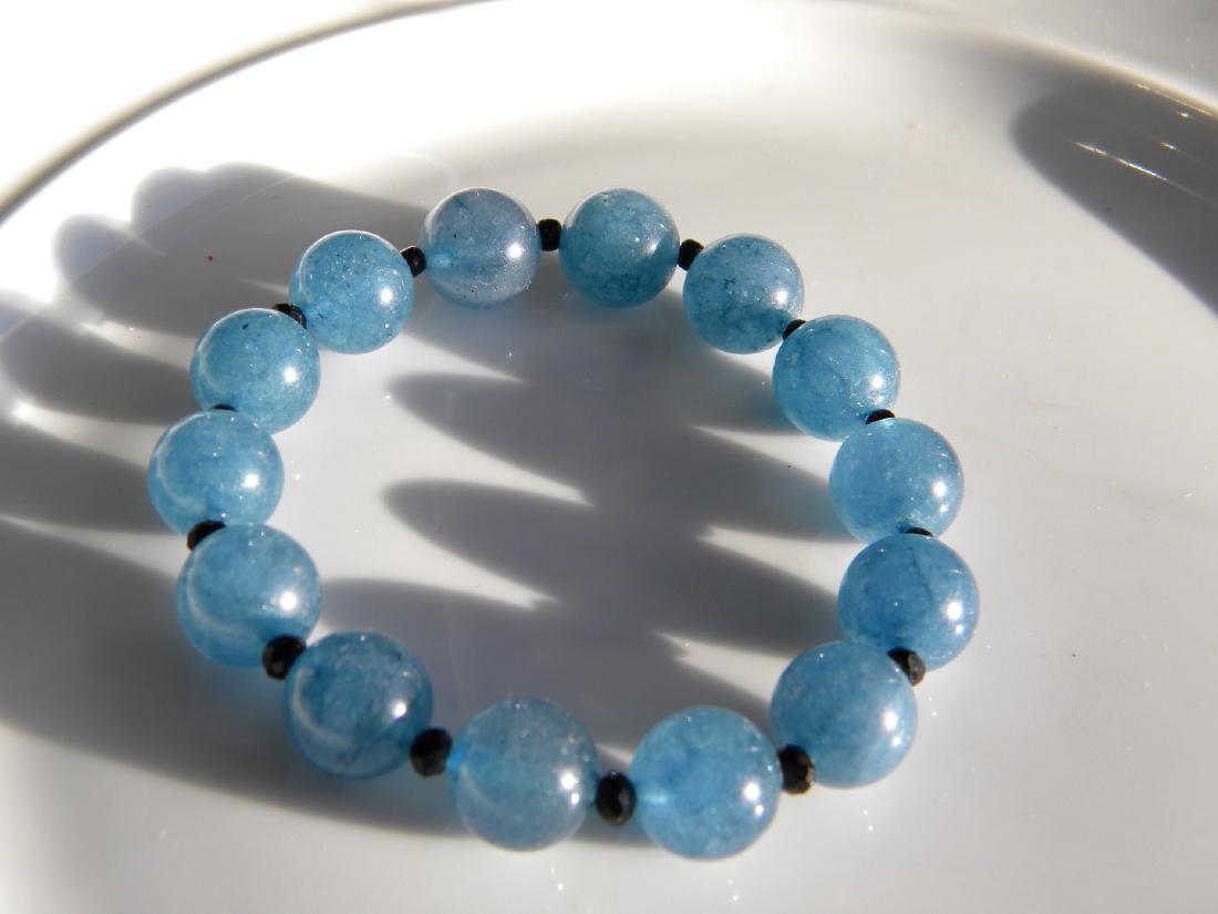 Blue Crystal Beads Bracelet (1 of 4)
