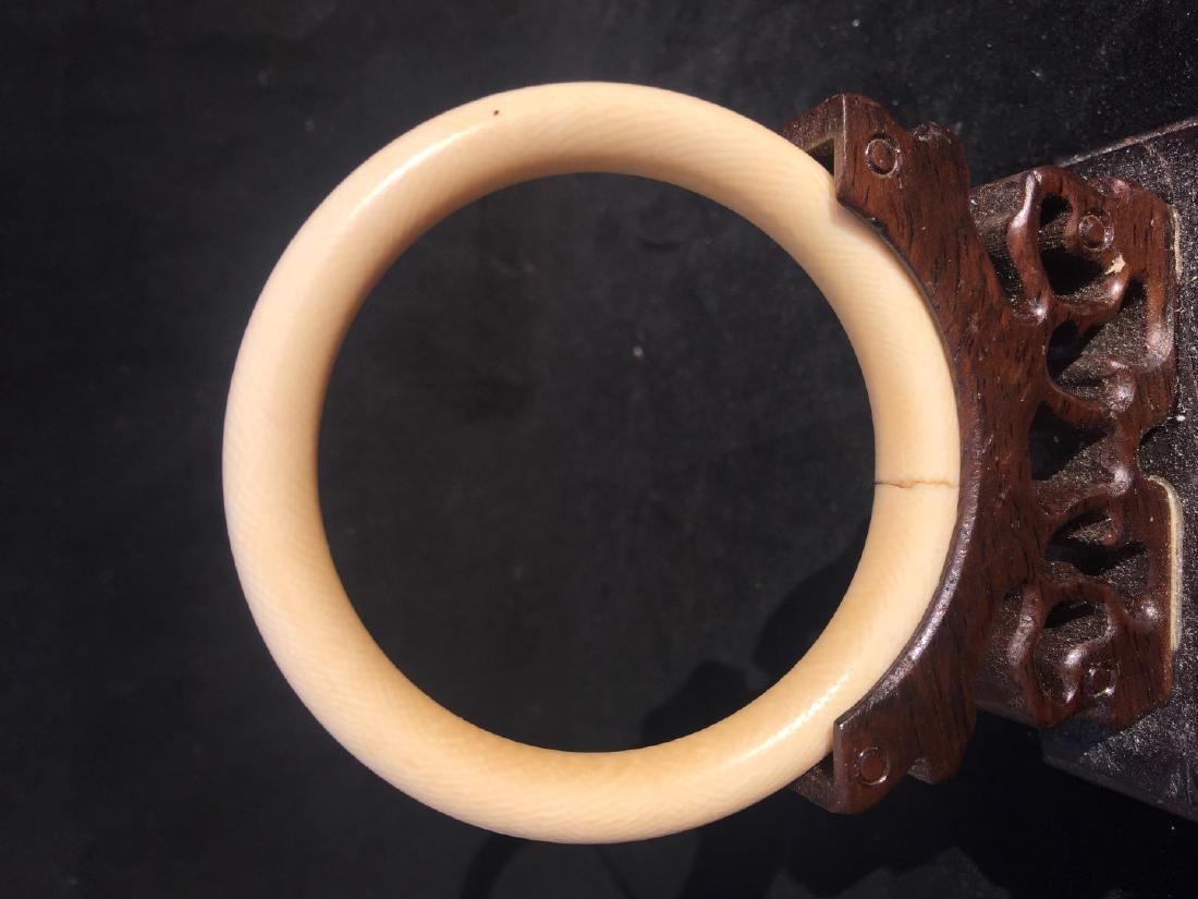 Antique Chinese Natural Bracelet (1 of 2)