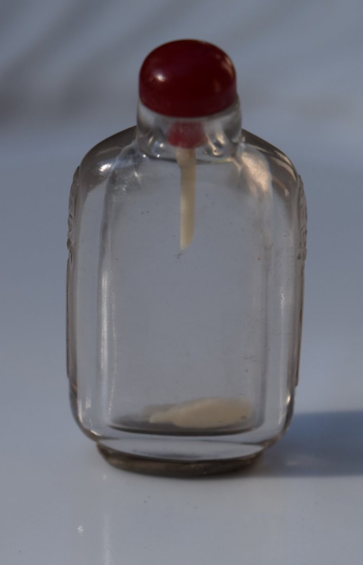Antique Chinese Quartz Snuff Bottle (1 of 3)