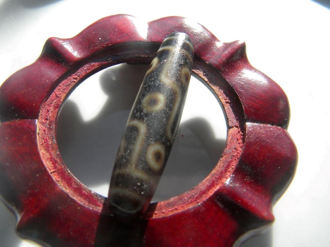 Antique Tibet Dzi Bead (1 of 3)