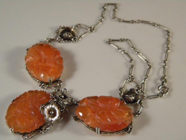 ANTIQUE CHINESE CARVED CARNELIAN NECKLACE: ANTIQUE CHINESE CARVED CARNELIAN NECKLACE , SIZE: L: 17", DIA OF EACH CARNELIAN STONE 1.15"
