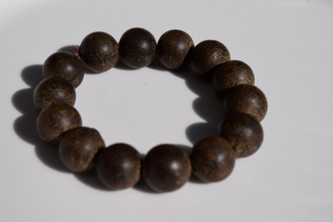 Antique Chinese Chen Xiang Bead Bracelet (1 of 5)