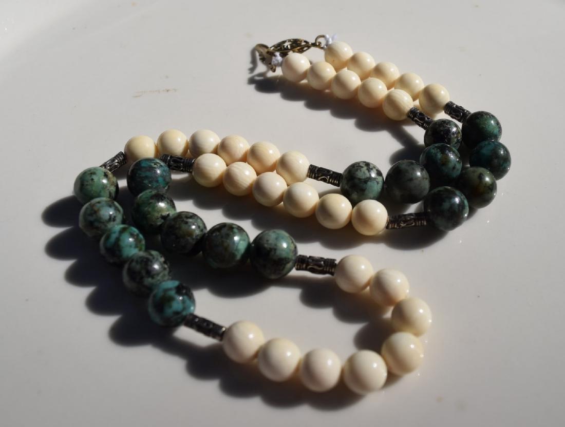 Vintage Chinese Bead Necklace (1 of 2)