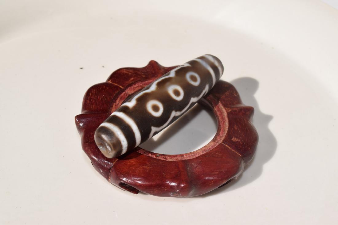 Antique Tibet Dzi Bead (1 of 4)