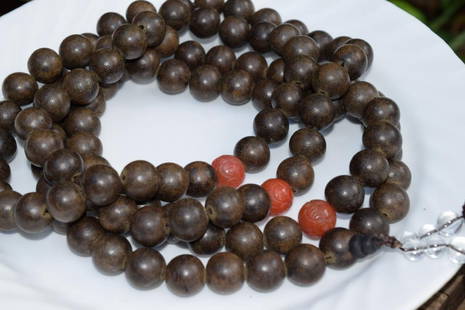 108 Nanhong Chenxiang Buddha Prayer Bead: 108 Nanhong Chenxiang Buddha Prayer Bead, size of each chenxiang bead: 14mm